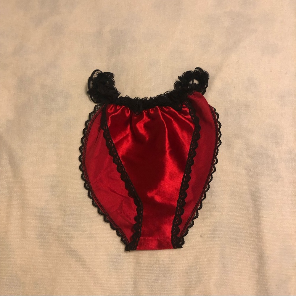 Vintage high waisted Brazilian panties NWOT